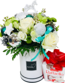 flower box świąteczny wyślij pocztą kwiaty w pudełku na święta Bożego Narodzenia z dostawa do domu